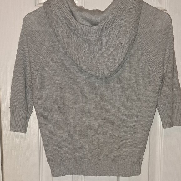 American Eagle gray cropped sweater - Picture 4 of 4